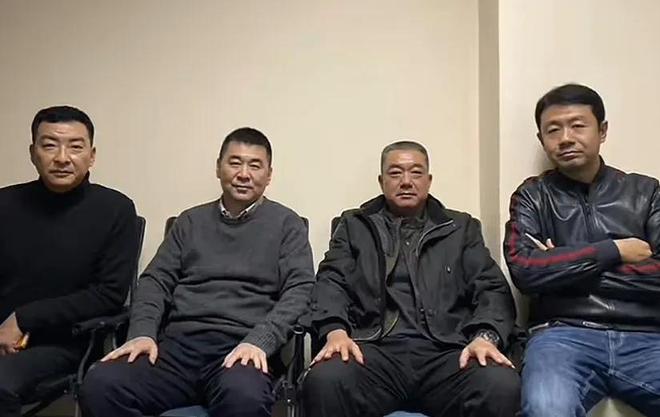 产剧《棋士》第6《鹊刀门传奇2》第2九游会2025年口碑最好的10部国(图47)